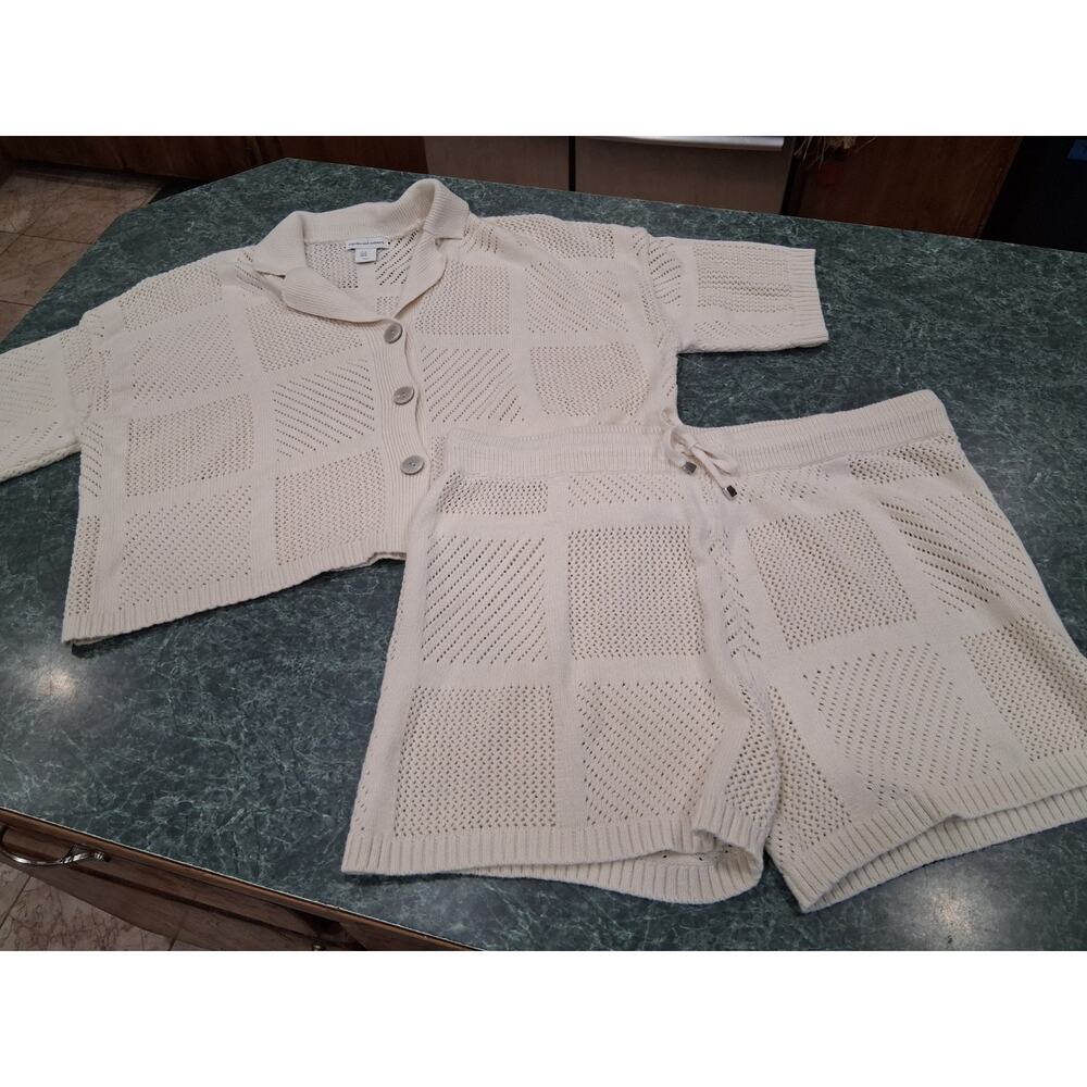 Cupcakes and Cashmere Womens XL Crochet Knit Shorts Crop Top Set Boho Festival